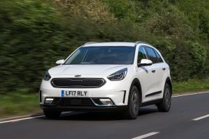 Kia Niro Plug-In Hybrid 2017 года (UK)